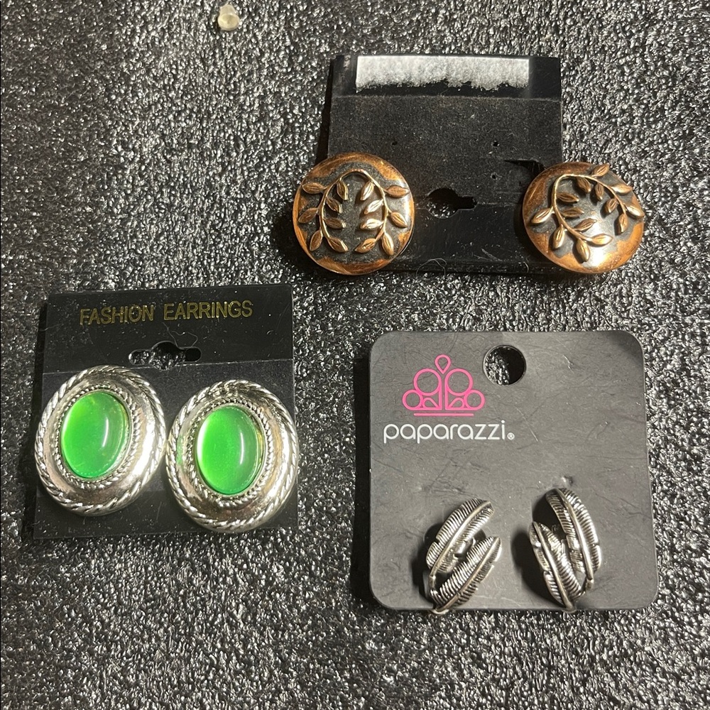 Clip On (3) Pairs All New